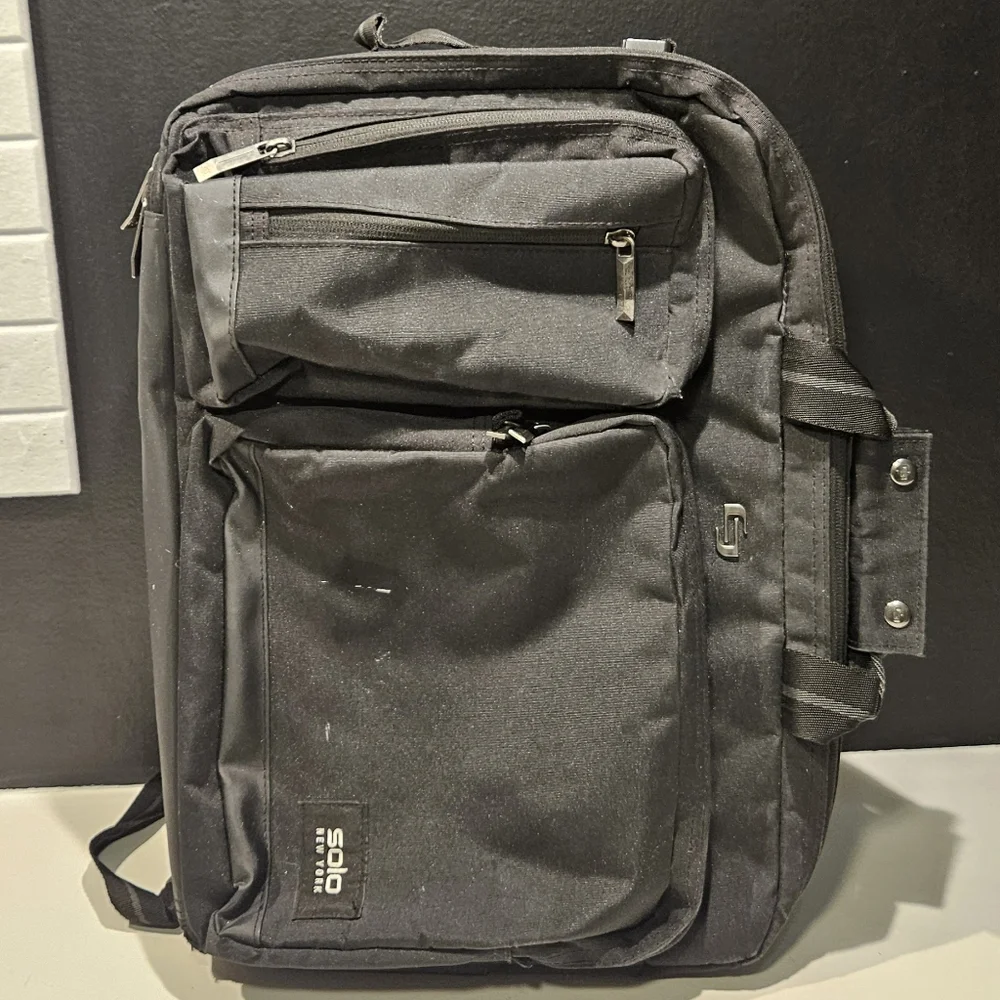 Solo New York Black Convertible Briefcase Backpack Multi-Functional